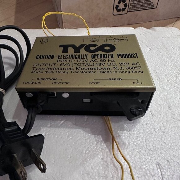 Tyco 899V Hobby Transformer 120V AC 60Hz Input 18V DC 20V AC Output - Picture 9 of 13